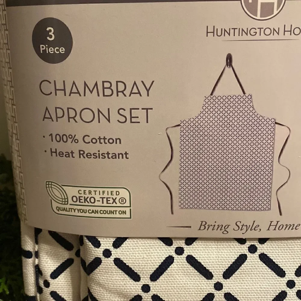 Huntington Home 3 Piece Apron/Potholder Set